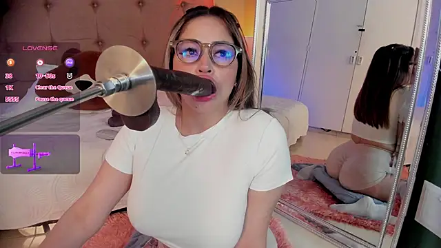 Karol Pagee online show from 13, 6, 2026