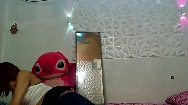 hugecockbabe online show from 13, 9, 2025