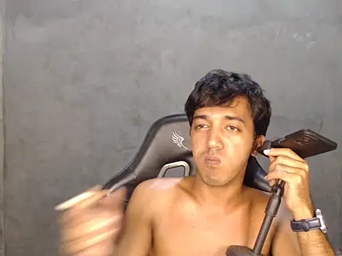 RowyCam online show from 1, 12, 2025