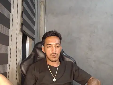 RowyCam online show from 8, 9, 2025