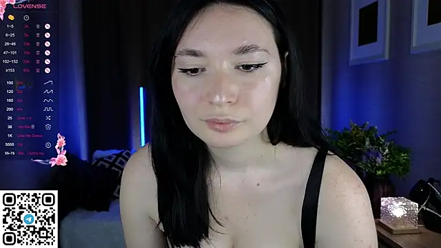 cute club online show from 20, 9, 2025