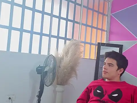 invincible200 online show from 19, 9, 2025