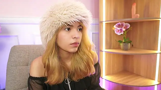 Snapshot of NamiKimura chatting on 11, 7, 2026 NamiKimura online show from 11, 7, 2026