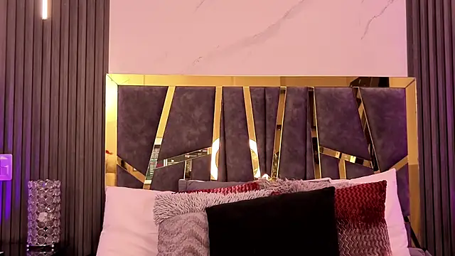 ScarletTorres online show from 8, 4, 2026