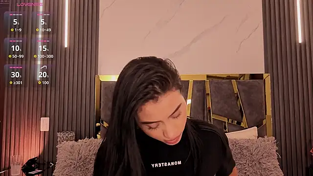 Snapshot of ScarletTorres chatting on 12, 6, 2026 ScarletTorres online show from 12, 6, 2026