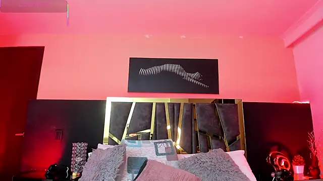 Snapshot of ScarletTorres chatting on 10, 11, 2025 ScarletTorres online show from 10, 11, 2025