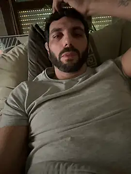 Simon-xx online show from 12, 4, 2026