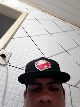 paulinhogostosinho online show from 5, 10, 2025