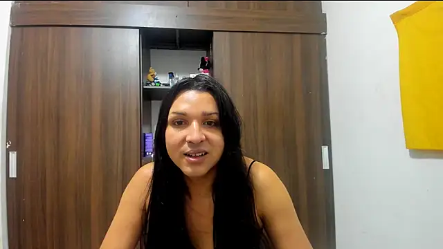 miss bigcockts online show from 28, 10, 2025