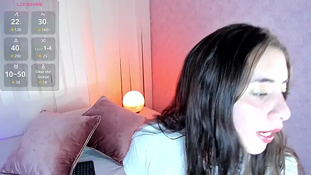 Keyla ruiz  online show from 9, 3, 2026