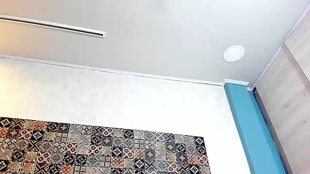 Keyla ruiz  online show from 15, 4, 2026