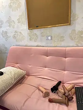 isabella horney  online show from 8, 2, 2026