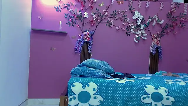 skinnybarbie022 online show from 3, 10, 2025