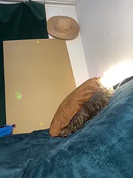 Vanessa teen online show from 25, 9, 2025