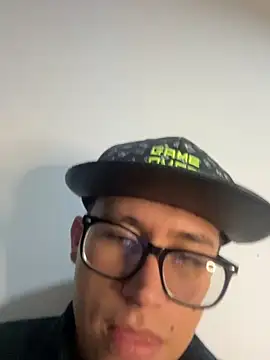 Kurtxxx22 online show from 10, 11, 2025