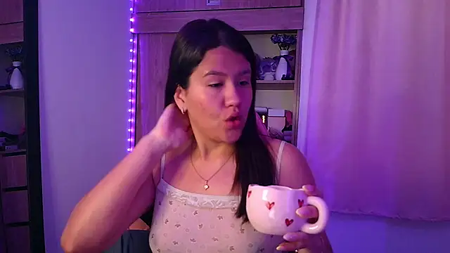 Oliviawatson1 online show from 2, 5, 2026