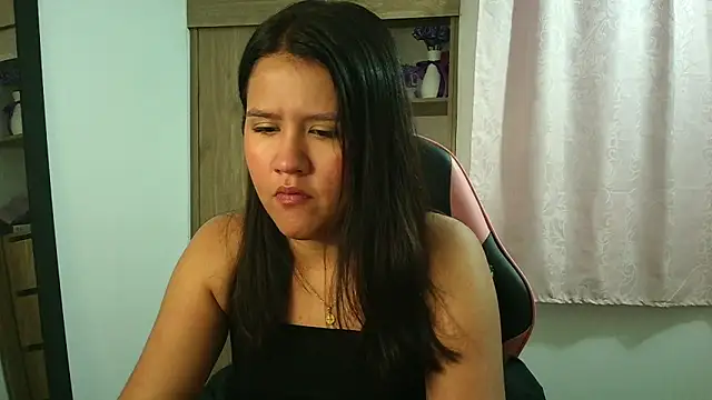 Snapshot of Oliviawatson1 chatting on 11, 1, 2026 Oliviawatson1 online show from 11, 1, 2026