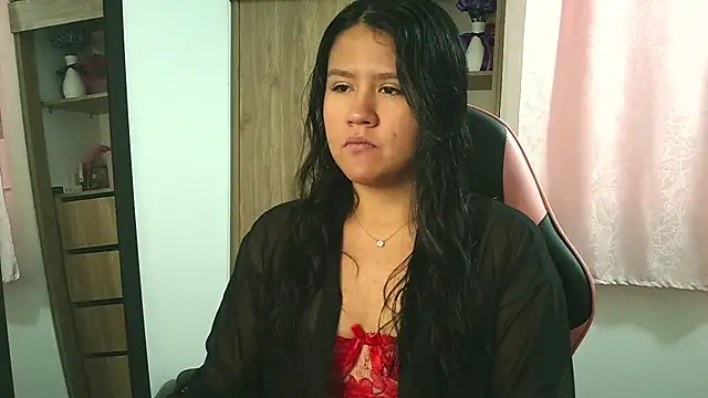 Oliviawatson1 online show from 22, 11, 2025