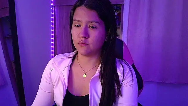 Snapshot of Oliviawatson1 chatting on 20, 6, 2026 Oliviawatson1 online show from 20, 6, 2026