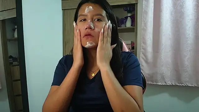 Oliviawatson1 online show from 17, 2, 2026