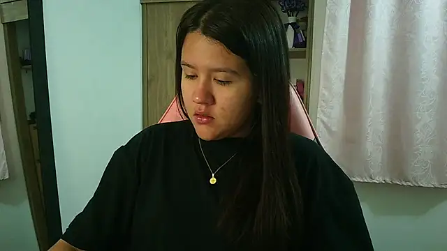 Oliviawatson1 online show from 11, 5, 2026