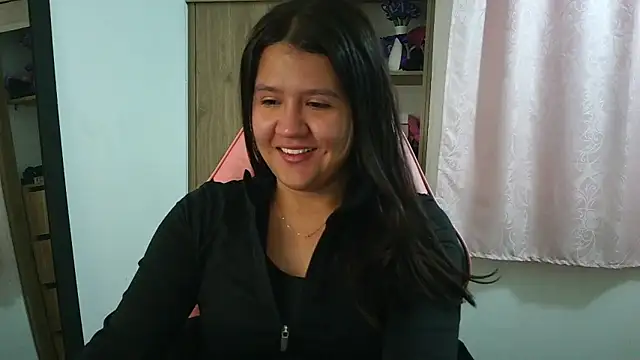 Oliviawatson1 online show from 25, 5, 2026