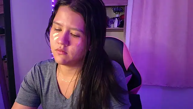 Oliviawatson1 online show from 20, 5, 2026