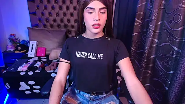 lailahdark online show from 5, 5, 2026