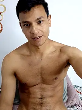 Valois2025 online show from 11, 11, 2025