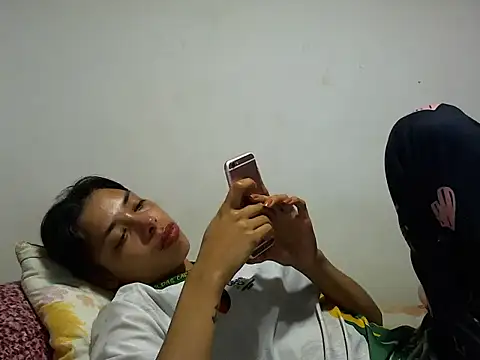 MeganAndMaxxh online show from 19, 10, 2025