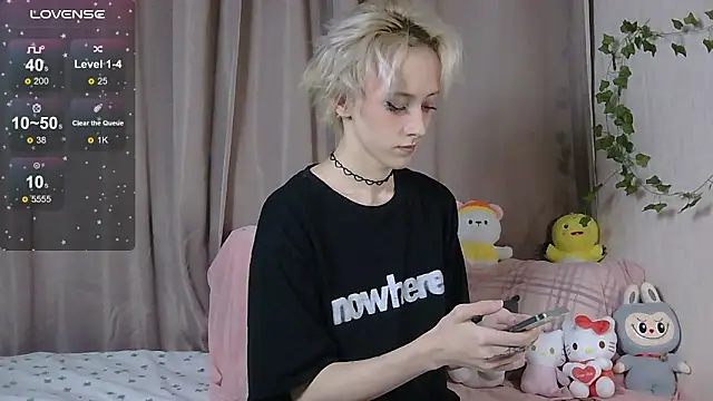 NextVibe  online show from 25, 11, 2025