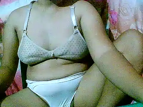 hotmom pinay online show from 20, 10, 2025