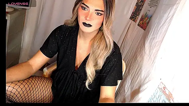 AndreaNakedTs2Cum online show from 6, 8, 2026