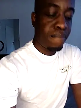 WaiterZim online show from 1, 10, 2025