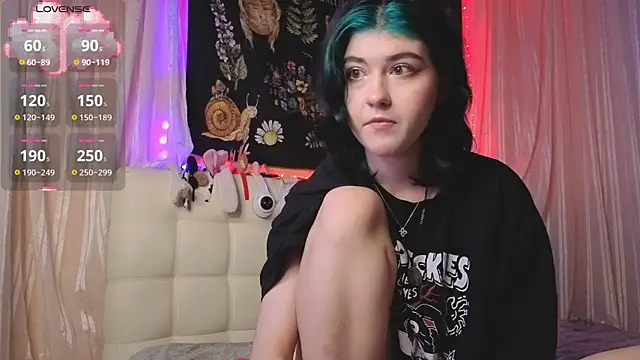 Miko Meow online show from 15, 9, 2025