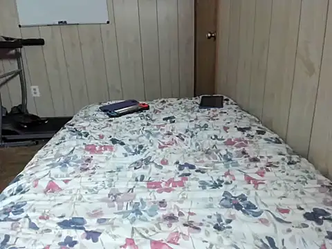 Snapshot of NaturalBeautyQueen chatting on 30, 11, 2025 NaturalBeautyQueen online show from 30, 11, 2025