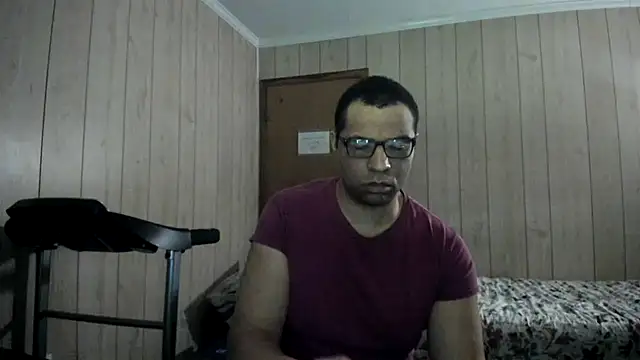 Snapshot of NaturalBeautyQueen chatting on 16, 6, 2026 NaturalBeautyQueen online show from 16, 6, 2026