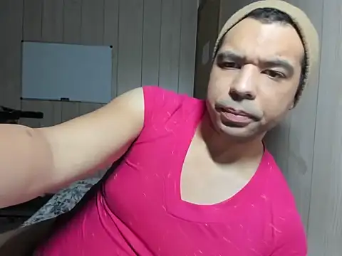 NaturalBeautyQueen online show from 3, 12, 2025