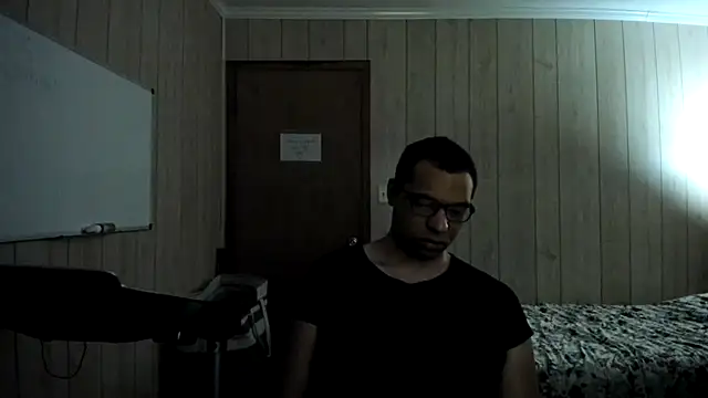 Snapshot of NaturalBeautyQueen chatting on 27, 9, 2025 NaturalBeautyQueen online show from 27, 9, 2025