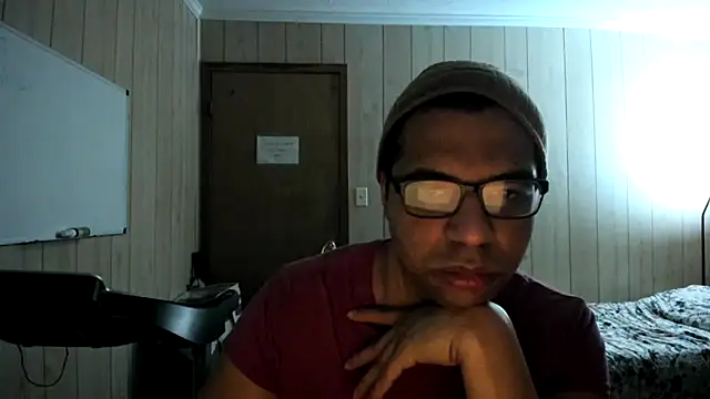 Snapshot of NaturalBeautyQueen chatting on 3, 10, 2025 NaturalBeautyQueen online show from 3, 10, 2025