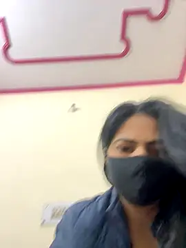 SashaPatel online show from 1, 12, 2025