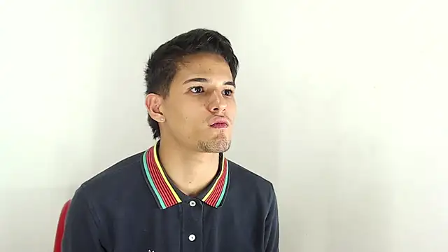 Alex mojica online show from 1, 3, 2026