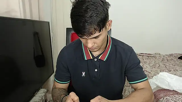 Alex mojica online show from 15, 10, 2025