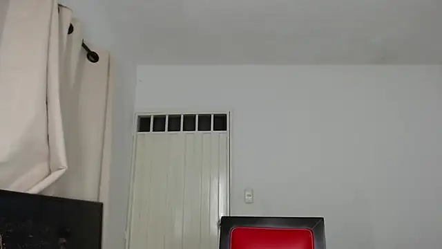 Alex mojica online show from 5, 10, 2025