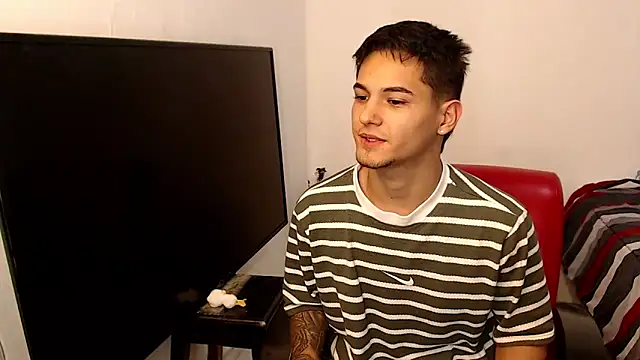 Alex mojica online show from 18, 2, 2026