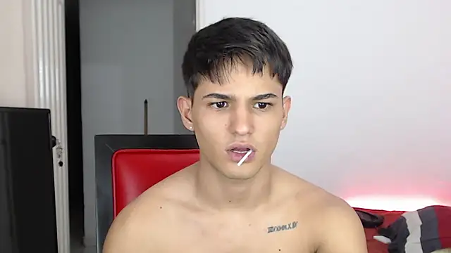 Alex mojica online show from 9, 11, 2025