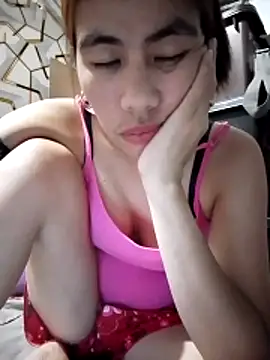 Snapshot of Deliciousgirl14 chatting on 18, 6, 2026 Deliciousgirl14 online show from 18, 6, 2026