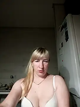 Snapshot of babyjessi chatting on 10, 9, 2025 babyjessi online show from 10, 9, 2025