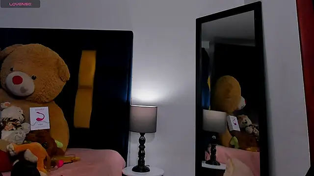 Evan Storn online show from 8, 11, 2025