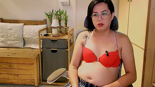 moriliciousxxx online show from 4, 5, 2026